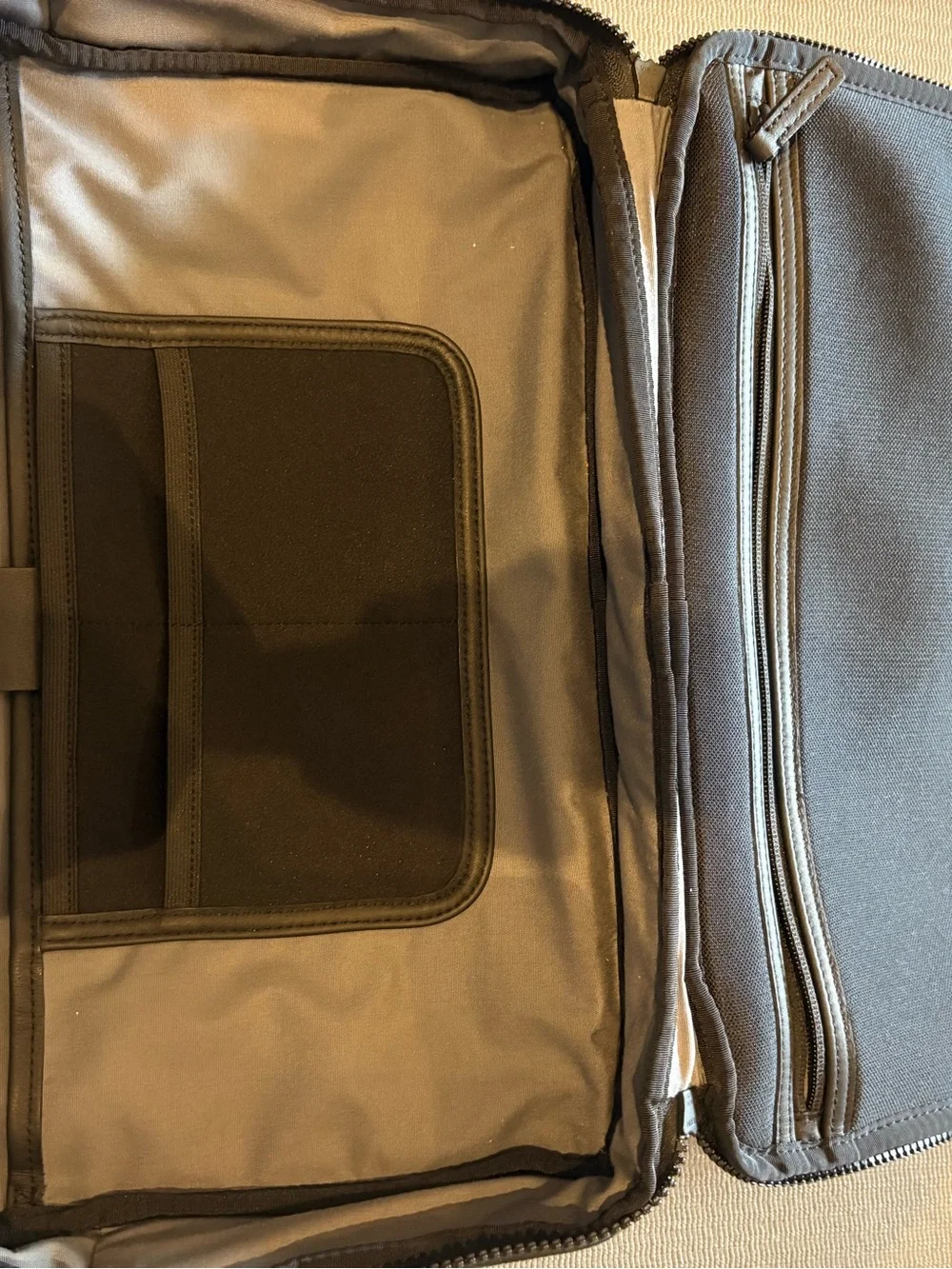 Timbuk2 Black Nylon and Leather Messenger Bag
